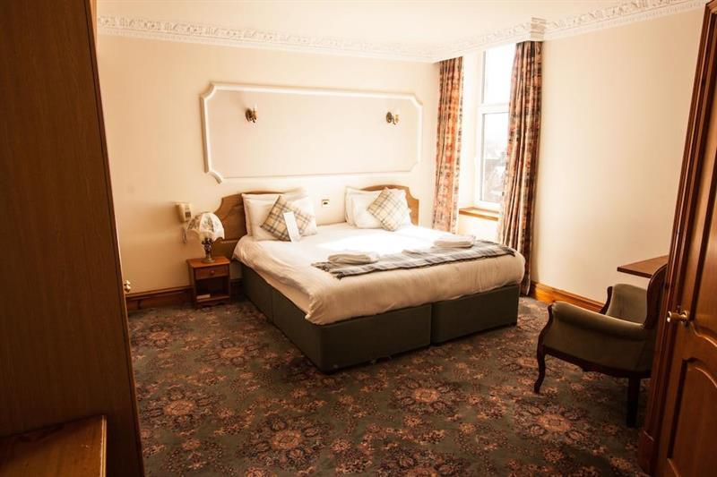 Duke Of Gordon Hotel Kingussie Ngoại thất bức ảnh